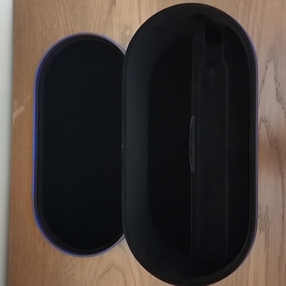 New Dyson Airwrap Presentation Case - Picture 2 of 6